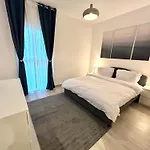 The Hive Retreats In Yas Island